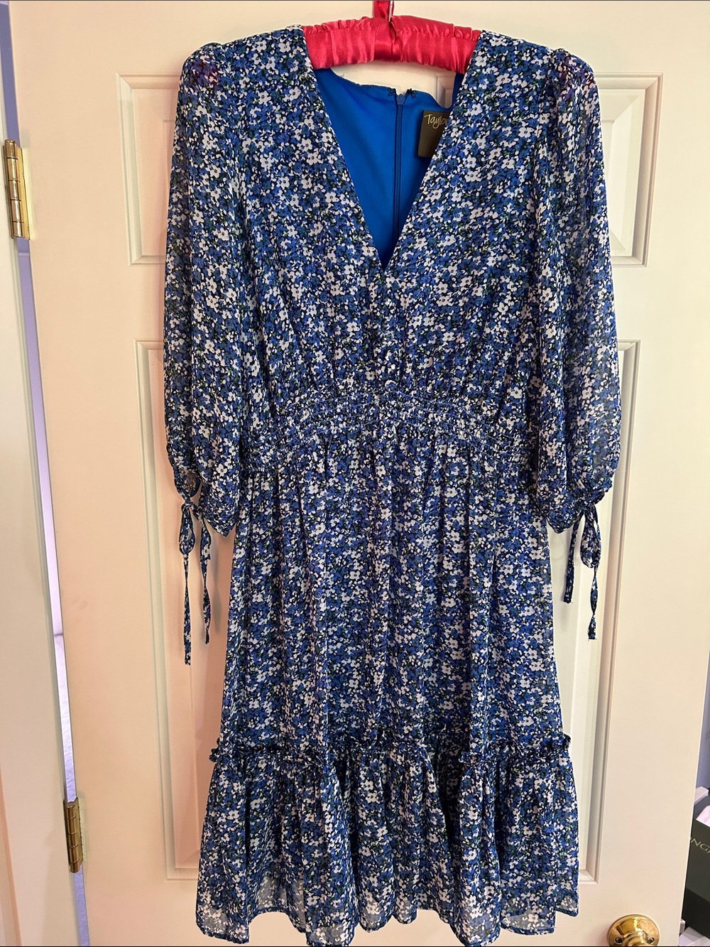 Taylor Blue Floral V-Neck Tie-Sleeve Midi Dress